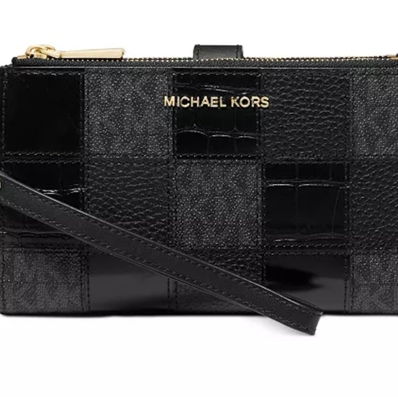 Michael kors Signature Double Zip Wristlet Wallet. PRICE IS FIRM - Picture 2 of 10